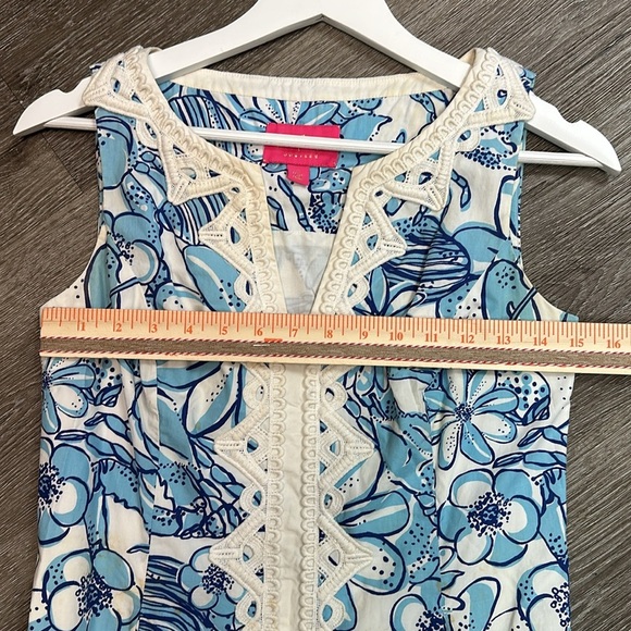 Lilly Pulitzer Jubliee Blue and White Floral Shift Dress Size 4 - Picture 6 of 7